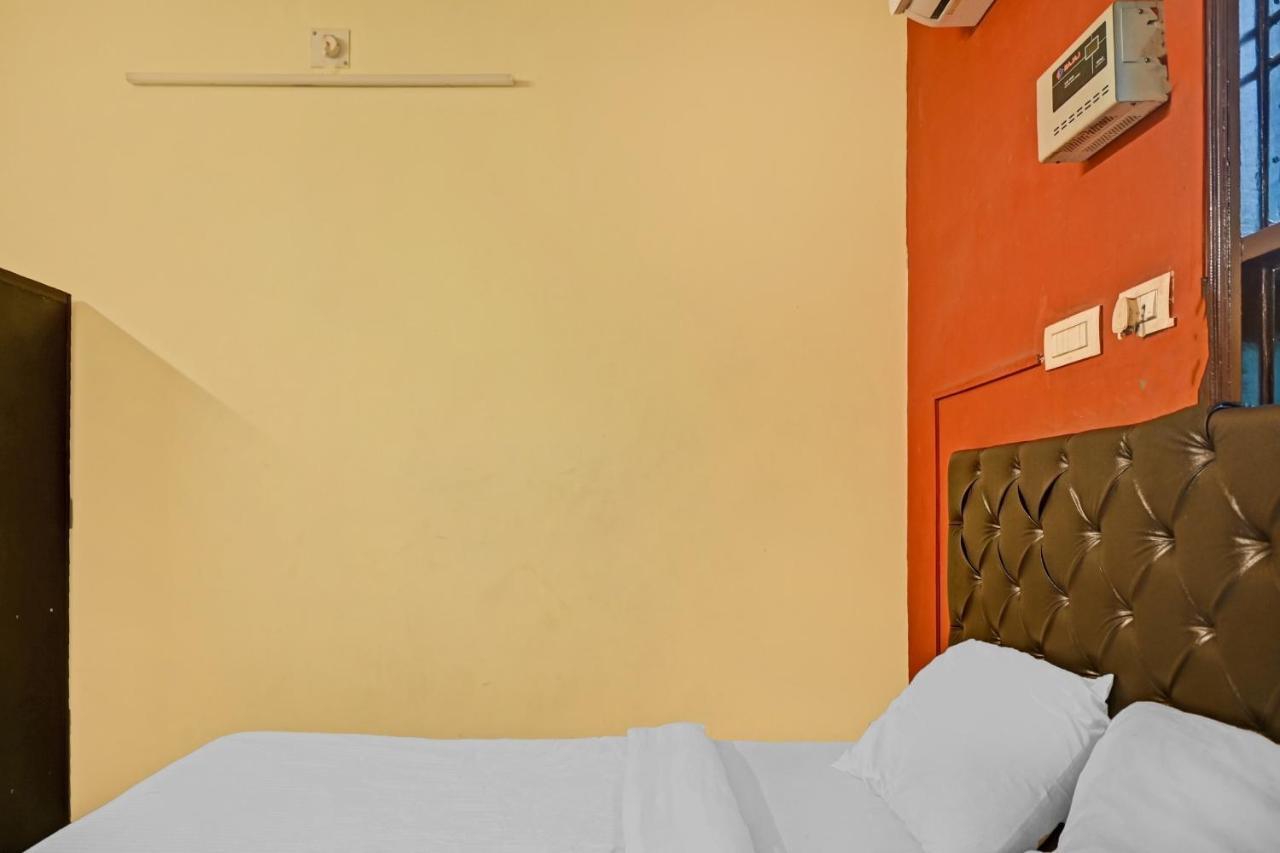 Oyo 7498 Hotel Aparajita Βαρανάσι Εξωτερικό φωτογραφία