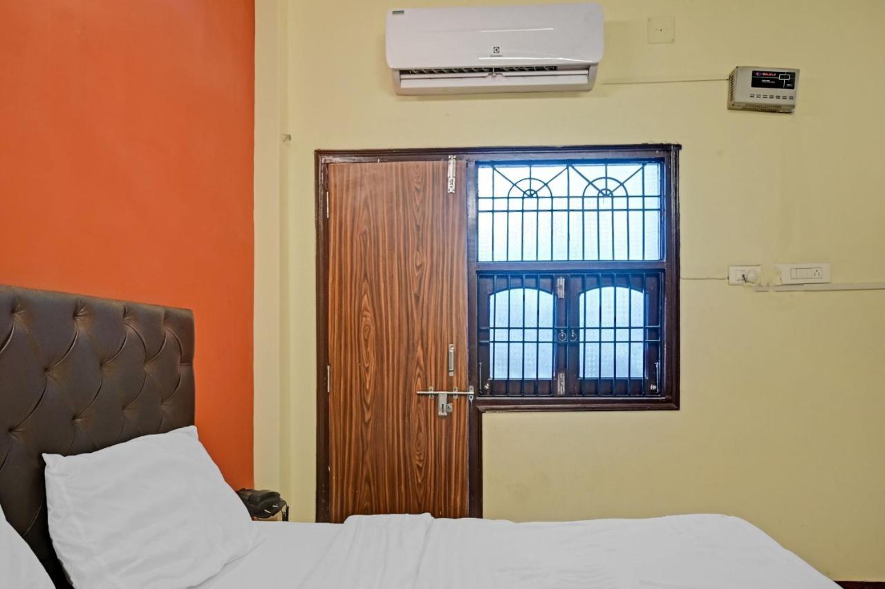 Oyo 7498 Hotel Aparajita Βαρανάσι Εξωτερικό φωτογραφία